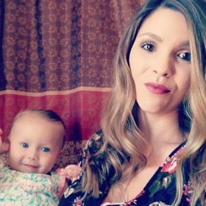 Meet your Posher, Michaela